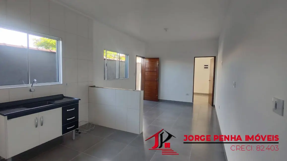 Foto 3 de Casa com 2 quartos à venda em Itanhaem - SP