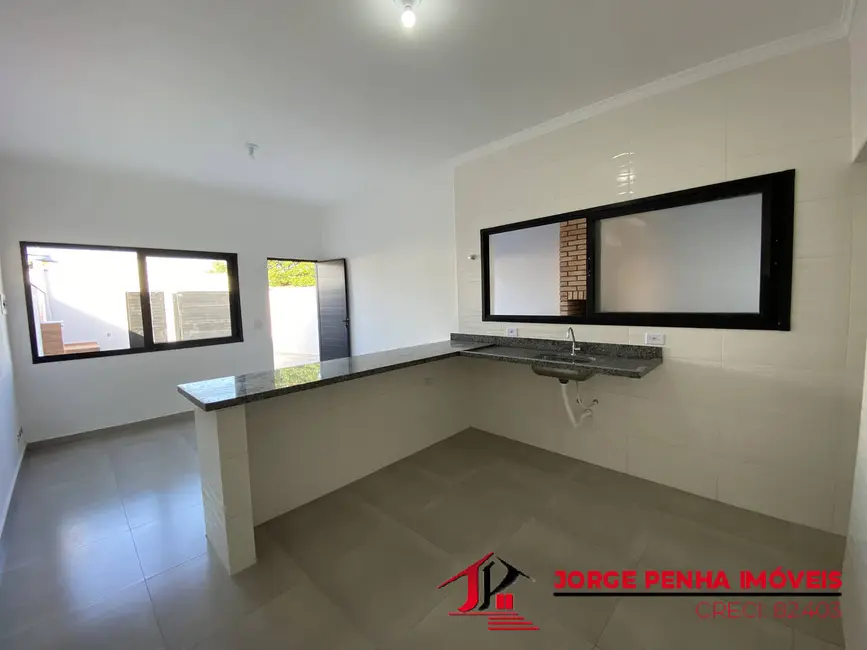 Foto 4 de Casa com 2 quartos à venda em Itanhaem - SP