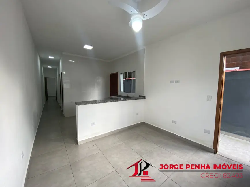 Foto 3 de Casa com 2 quartos à venda em Itanhaem - SP