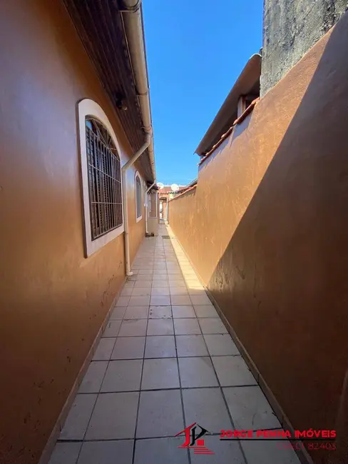 Foto 4 de Casa com 2 quartos à venda em Itanhaem - SP