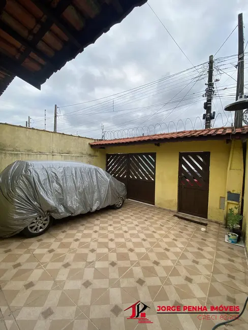 Foto 1 de Casa com 2 quartos à venda em Itanhaem - SP