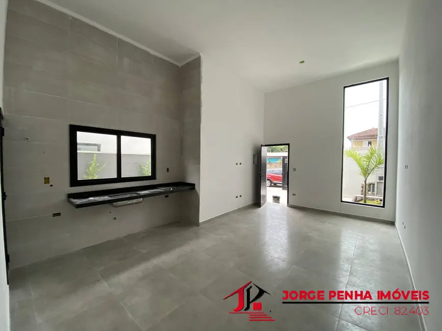 Foto 7 de Casa com 2 quartos à venda em Itanhaem - SP