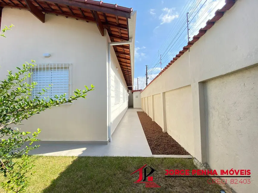 Foto 7 de Casa com 3 quartos à venda em Itanhaem - SP