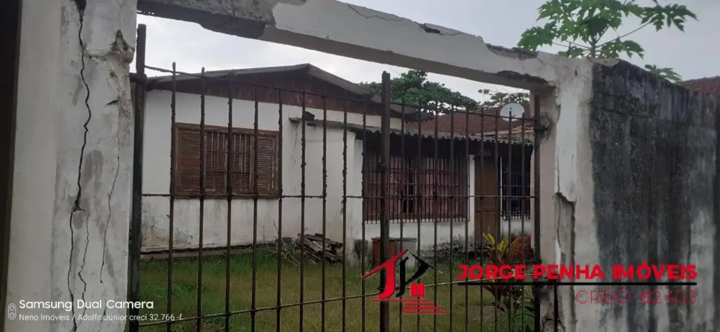 Foto 2 de Casa com 2 quartos à venda em Itanhaem - SP