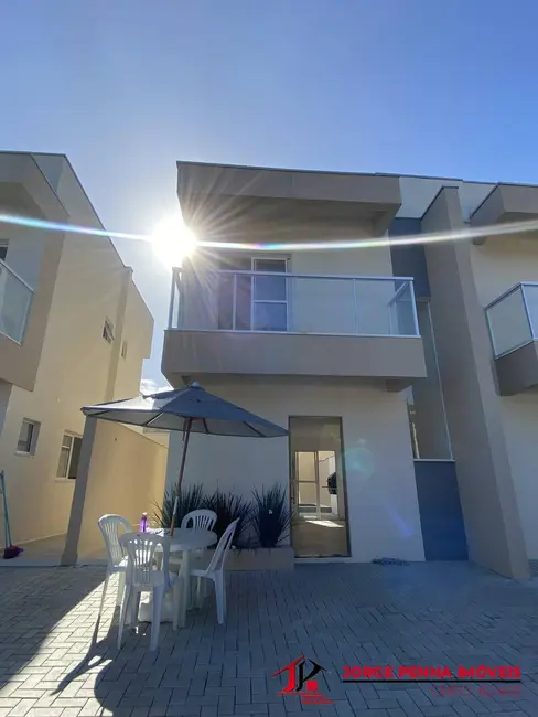 Foto 2 de Casa com 2 quartos à venda em Itanhaem - SP