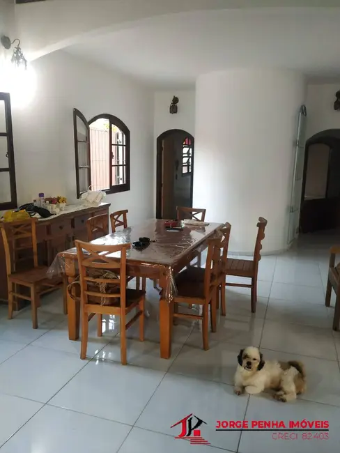 Foto 3 de Casa com 5 quartos à venda e para alugar, 342m2 em Itanhaem - SP