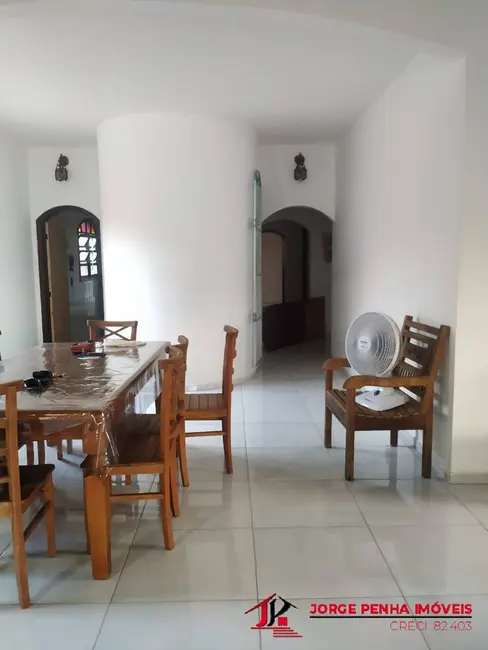 Foto 4 de Casa com 5 quartos à venda e para alugar, 342m2 em Itanhaem - SP