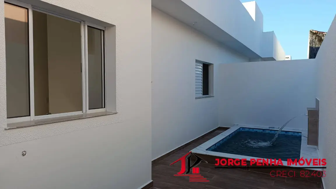 Foto 2 de Casa com 2 quartos à venda em Itanhaem - SP