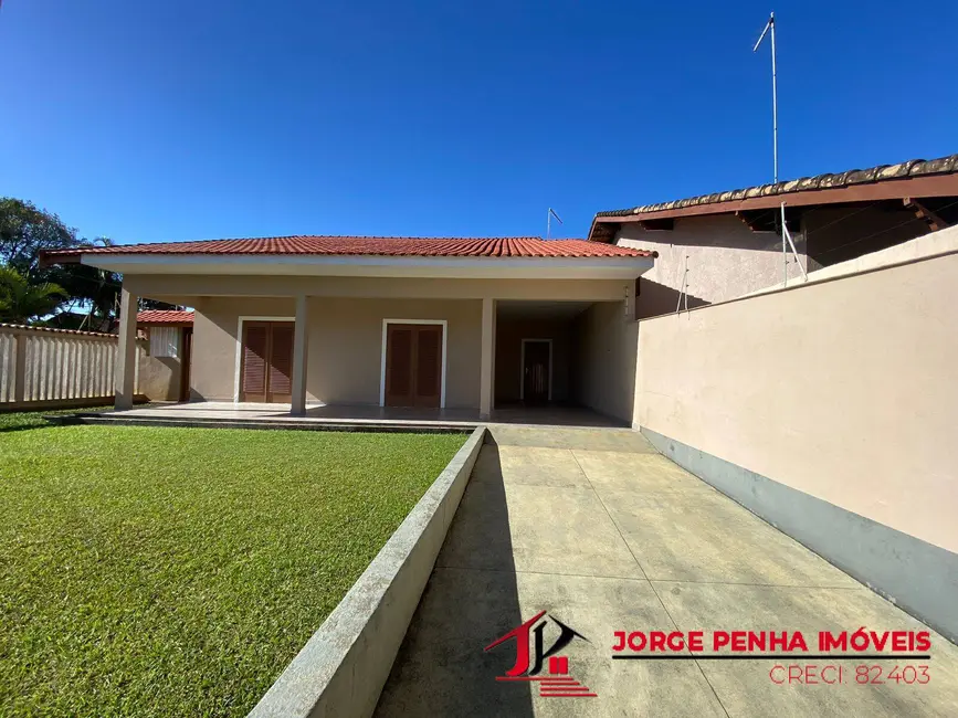 Foto 2 de Casa com 4 quartos à venda em Itanhaem - SP