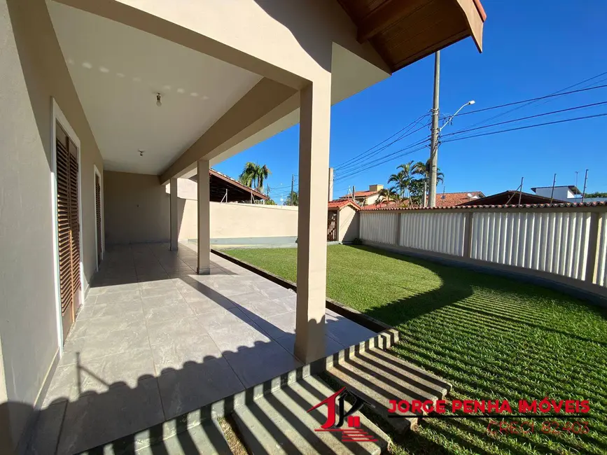 Foto 5 de Casa com 4 quartos à venda em Itanhaem - SP