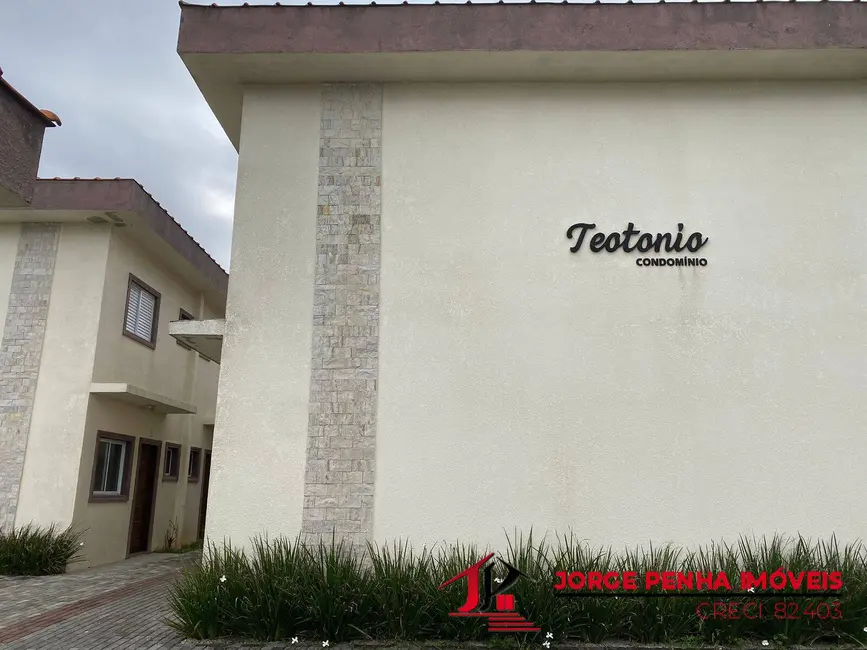 Casa de Condomínio com 2 quartos à venda, 68m2 em Itanhaem - SP - imagem 3 Foto 3 de Casa de Condomínio com 2 quartos à venda, 68m2 em Itanhaem - SP