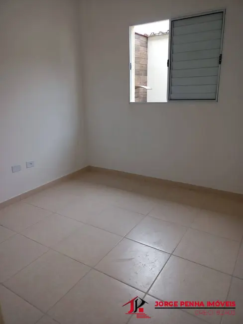 Casa com 2 quartos à venda em Itanhaem - SP - imagem 6 Foto 6 de Casa com 2 quartos à venda em Itanhaem - SP