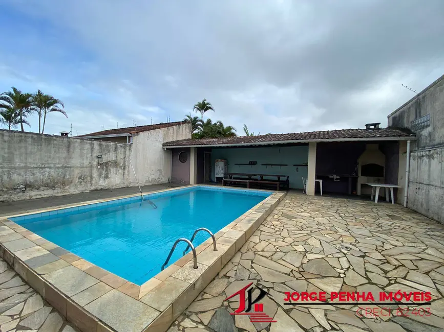 Foto 4 de Casa com 3 quartos à venda e para alugar, 600m2 em Itanhaem - SP