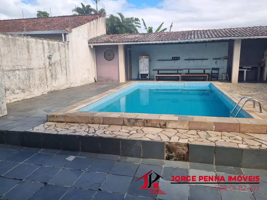 Foto 9 de Casa com 3 quartos à venda e para alugar, 600m2 em Itanhaem - SP