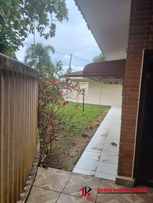 Foto 6 de Casa com 3 quartos à venda, 353m2 em Itanhaem - SP