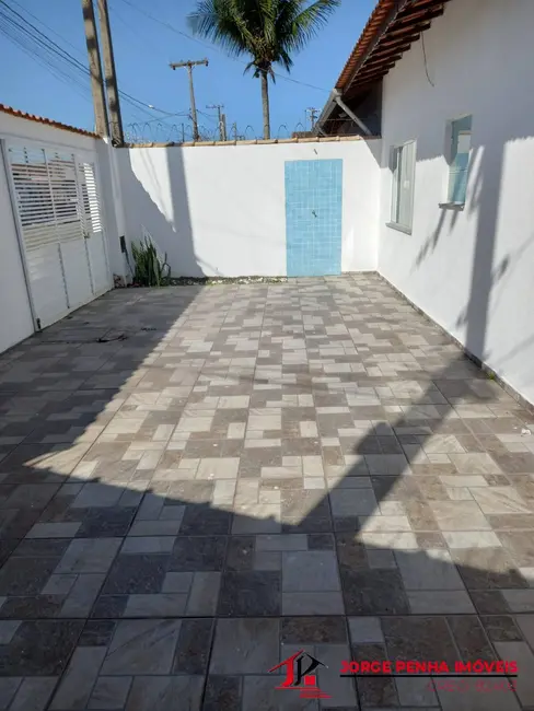 Foto 3 de Casa com 2 quartos à venda em Itanhaem - SP