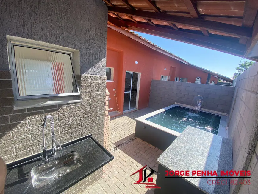 Foto 3 de Casa com 2 quartos à venda em Itanhaem - SP