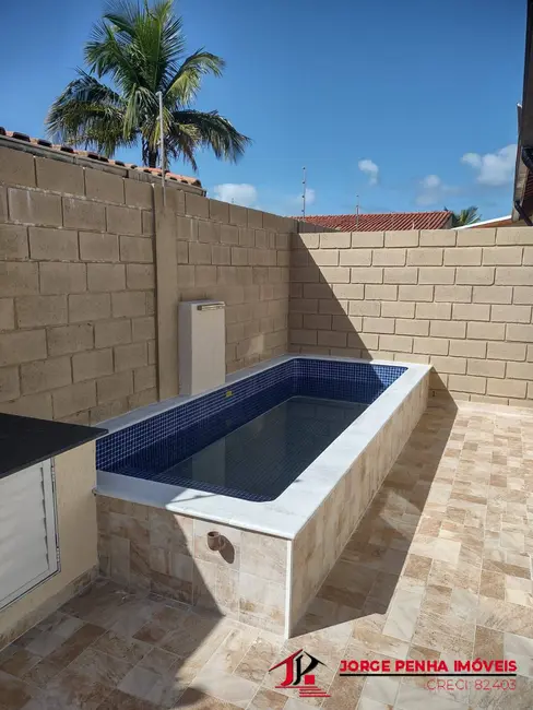 Foto 1 de Casa com 2 quartos à venda, 160m2 em Itanhaem - SP