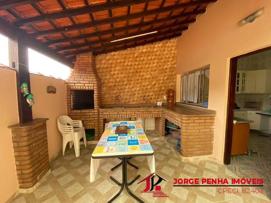 Foto 2 de Apartamento com 2 quartos à venda, 90m2 em Itanhaem - SP
