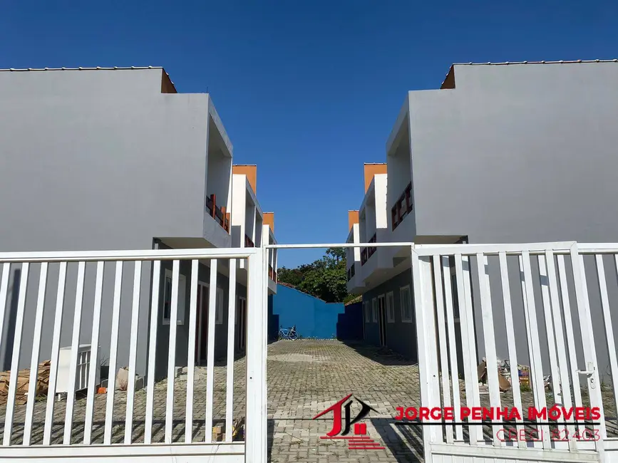 Foto 2 de Casa com 2 quartos à venda em Itanhaem - SP