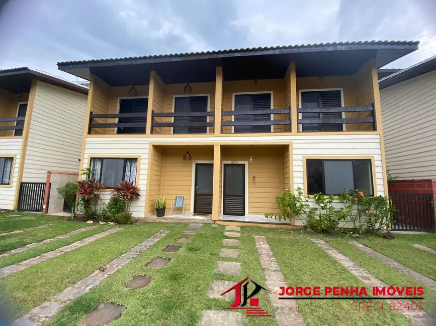 Foto 1 de Casa com 3 quartos à venda em Itanhaem - SP