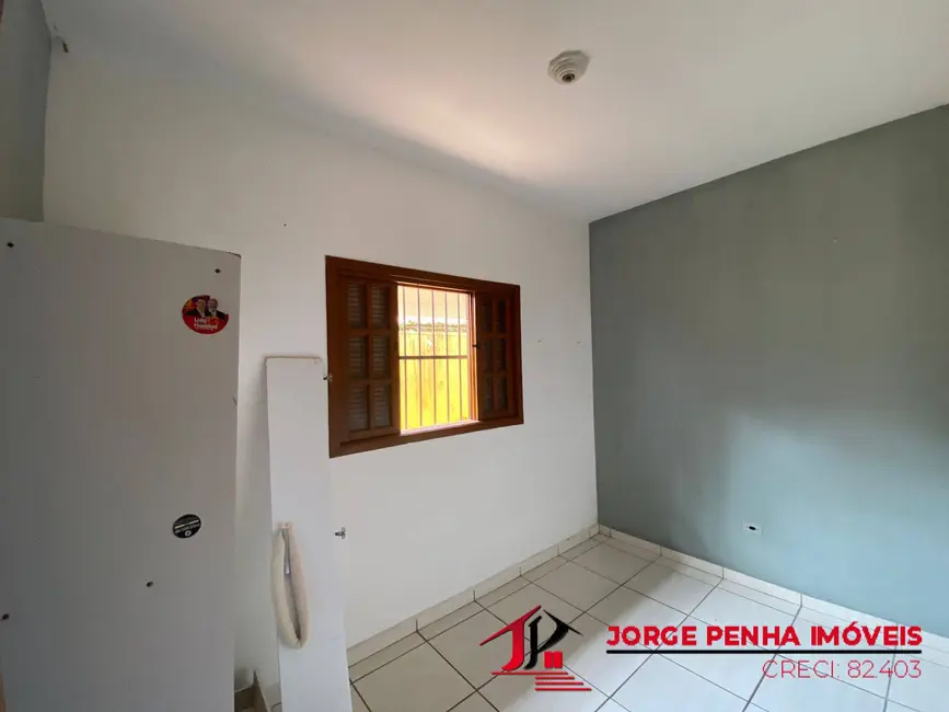 Casa com 2 quartos à venda e para alugar, 125m2 em Itanhaem - SP - imagem 6 Foto 6 de Casa com 2 quartos à venda e para alugar, 125m2 em Itanhaem - SP