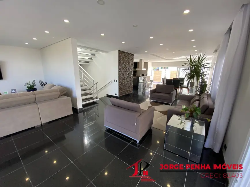 Foto 6 de Casa com 4 quartos à venda, 300m2 em Centro, Itanhaem - SP