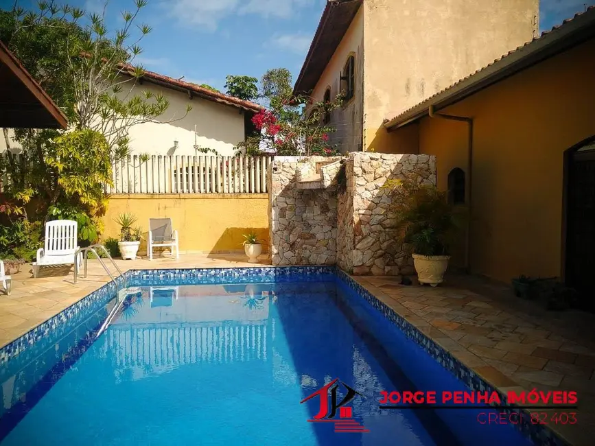 Foto 4 de Casa com 4 quartos à venda, 910m2 em Itanhaem - SP
