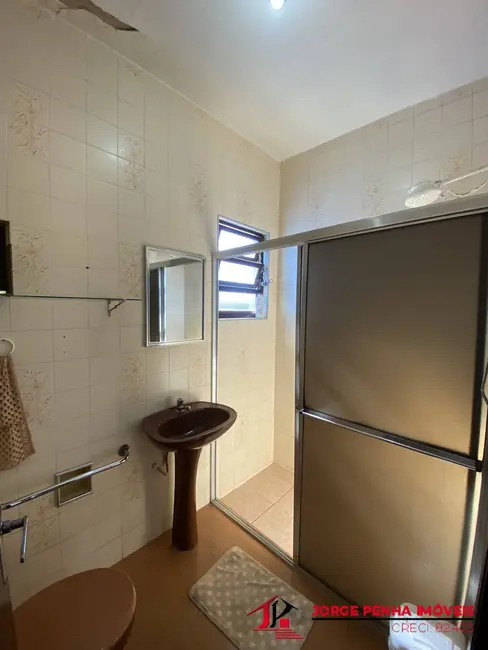 Casa com 3 quartos à venda, 380m2 em Centro, Itanhaem - SP - imagem 4 Foto 4 de Casa com 3 quartos à venda, 380m2 em Centro, Itanhaem - SP