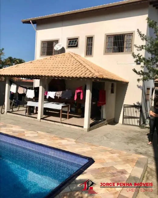 Foto 2 de Casa com 3 quartos à venda, 380m2 em Itanhaem - SP