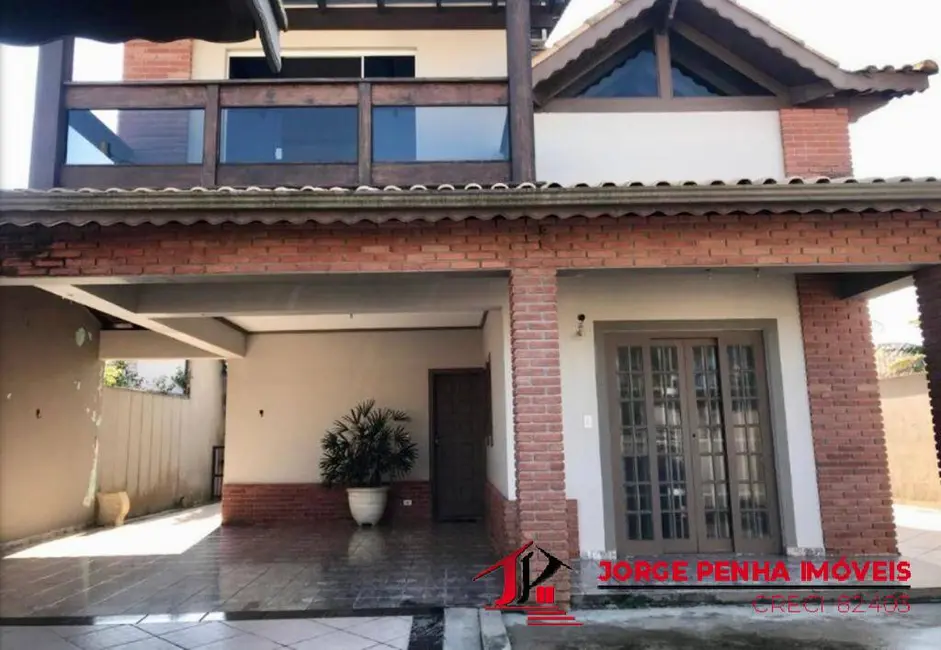 Foto 3 de Casa com 3 quartos à venda, 380m2 em Itanhaem - SP