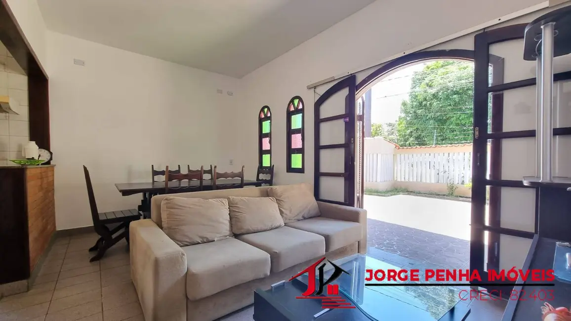 Casa com 3 quartos à venda e para alugar, 400m2 em Itanhaem - SP - imagem 5 Foto 5 de Casa com 3 quartos à venda e para alugar, 400m2 em Itanhaem - SP