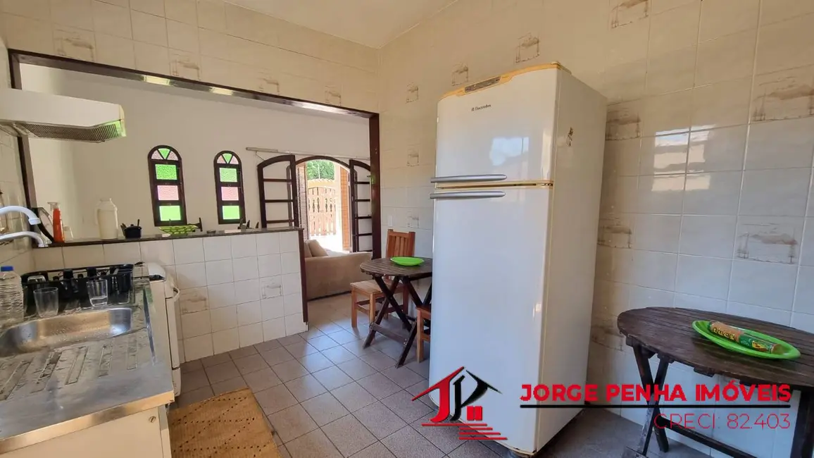 Casa com 3 quartos à venda e para alugar, 400m2 em Itanhaem - SP - imagem 6 Foto 6 de Casa com 3 quartos à venda e para alugar, 400m2 em Itanhaem - SP