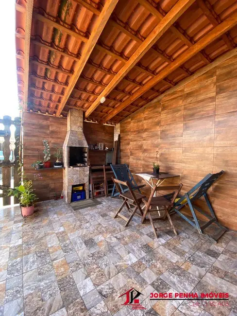 Foto 2 de Casa com 2 quartos à venda, 127m2 em Itanhaem - SP