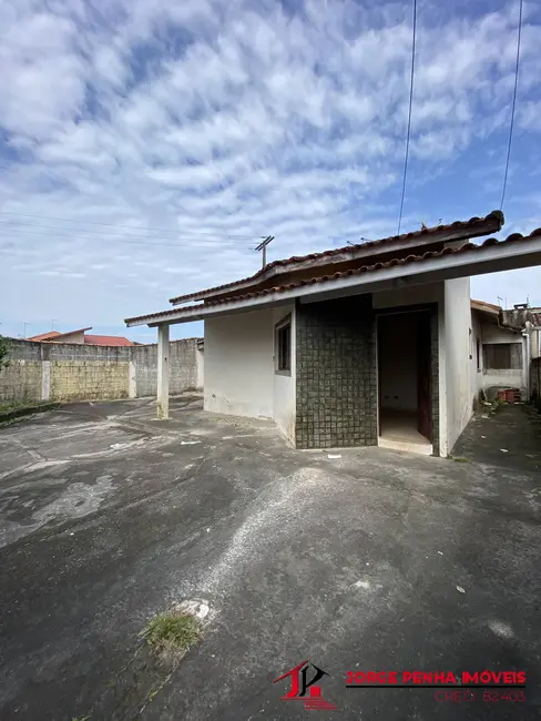 Foto 4 de Casa com 2 quartos à venda em Itanhaem - SP