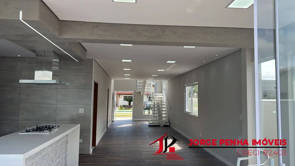 Foto 4 de Casa com 4 quartos à venda, 340m2 em Itanhaem - SP