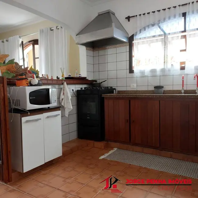 Foto 5 de Casa com 3 quartos à venda, 380m2 em Itanhaem - SP