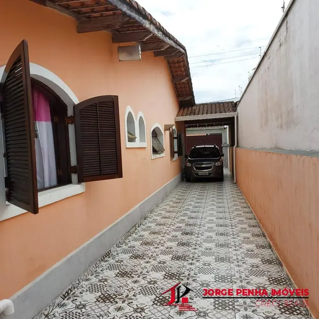 Foto 4 de Casa com 3 quartos à venda, 380m2 em Itanhaem - SP