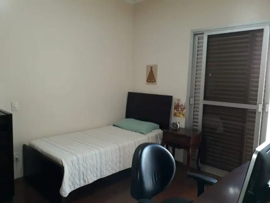 Apartamento com 3 quartos à venda, 45m2 em Centro, Araraquara - SP - imagem 8 Foto 8 de Apartamento com 3 quartos à venda, 45m2 em Centro, Araraquara - SP