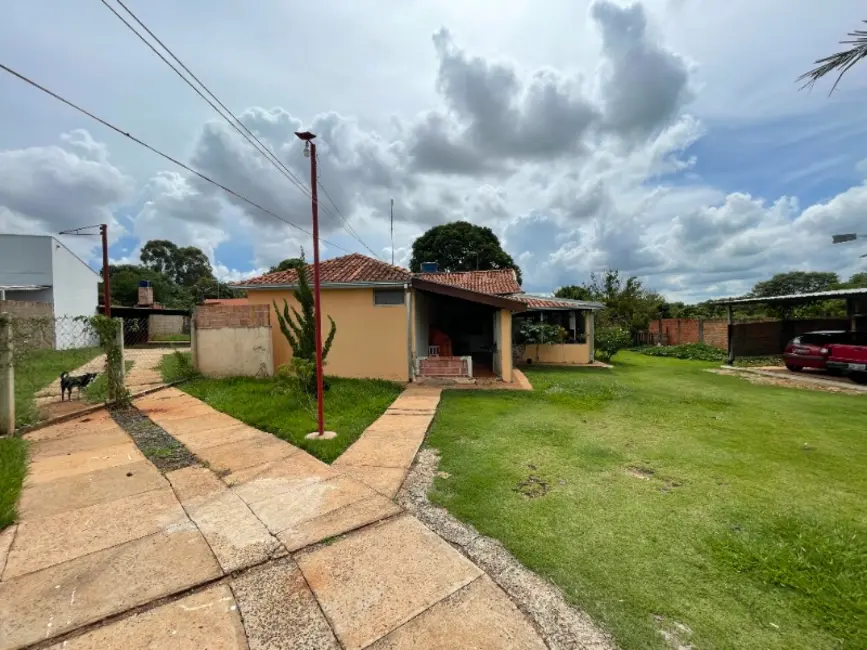 Chácara com 4 quartos à venda, 393m2 em Jardim Gardênias, Araraquara - SP - imagem 8 Foto 8 de Chácara com 4 quartos à venda, 393m2 em Jardim Gardênias, Araraquara - SP