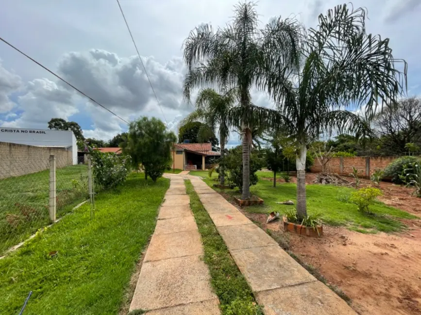 Chácara com 4 quartos à venda, 393m2 em Jardim Gardênias, Araraquara - SP - imagem 3 Foto 3 de Chácara com 4 quartos à venda, 393m2 em Jardim Gardênias, Araraquara - SP