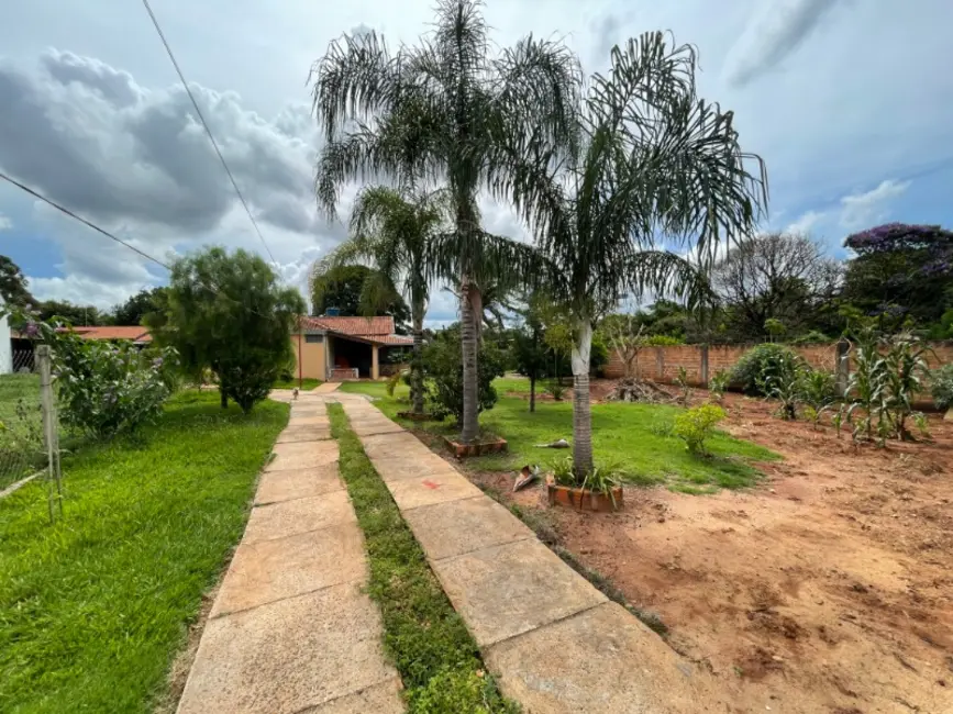 Chácara com 4 quartos à venda, 393m2 em Jardim Gardênias, Araraquara - SP - imagem 6 Foto 6 de Chácara com 4 quartos à venda, 393m2 em Jardim Gardênias, Araraquara - SP