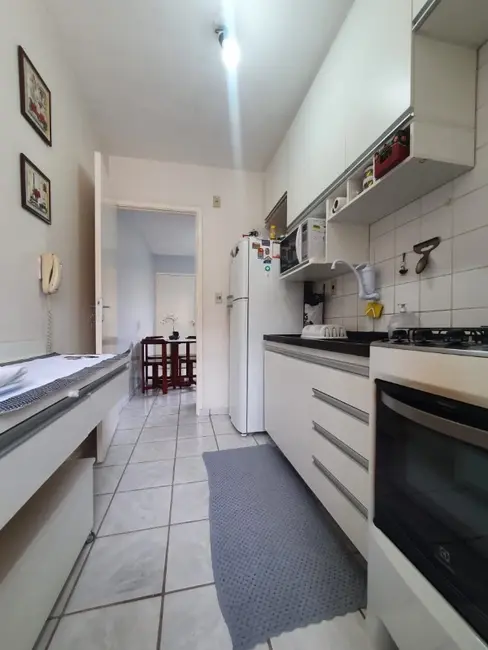 Apartamento com 2 quartos à venda, 51m2 em Vila Cidade Industrial (Vila Xavier), Araraquara - SP - imagem 4 Foto 4 de Apartamento com 2 quartos à venda, 51m2 em Vila Cidade Industrial (Vila Xavier), Araraquara - SP