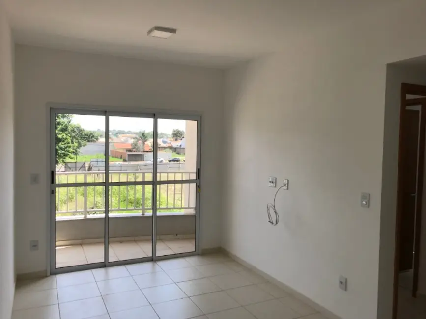 Foto 2 de Apartamento com 2 quartos à venda, 58m2 em Jardim Botânico, Araraquara - SP