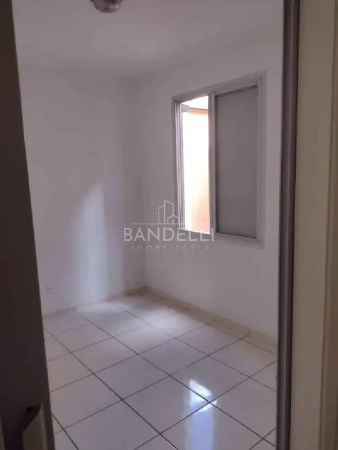 Foto 5 de Apartamento com 2 quartos para alugar, 43m2 em Jardim Quitandinha, Araraquara - SP