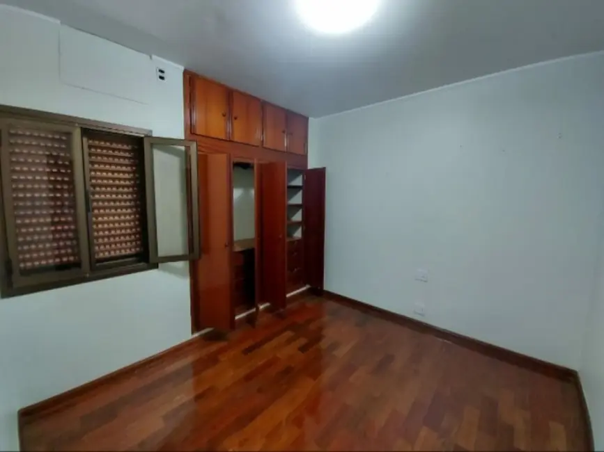 Apartamento com 3 quartos à venda, 202m2 em Centro, Araraquara - SP - imagem 6 Foto 6 de Apartamento com 3 quartos à venda, 202m2 em Centro, Araraquara - SP
