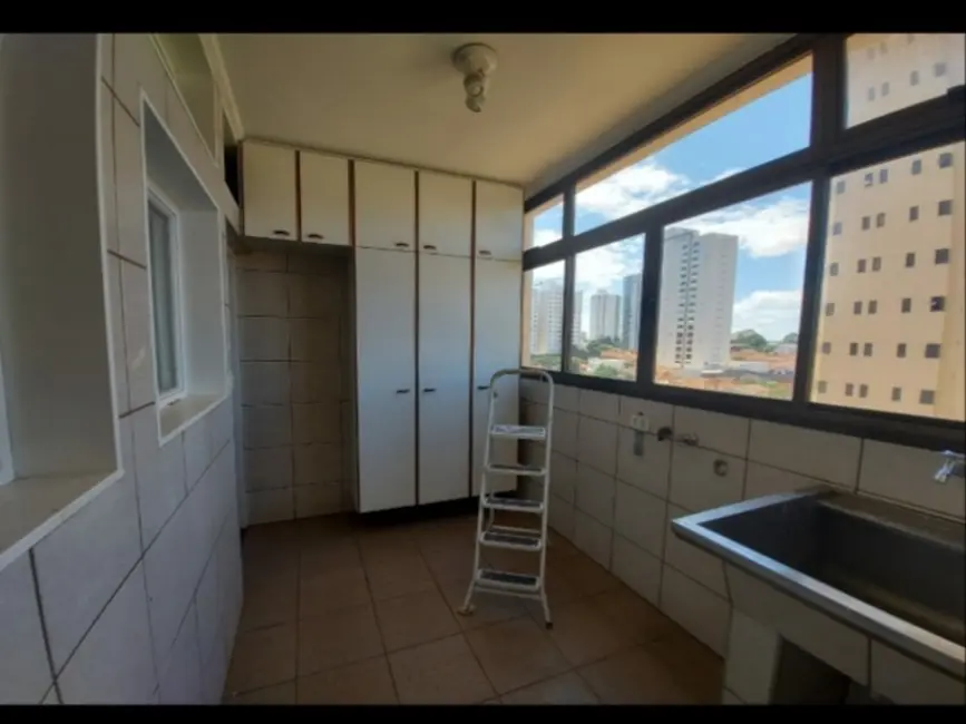 Apartamento com 3 quartos à venda, 202m2 em Centro, Araraquara - SP - imagem 8 Foto 8 de Apartamento com 3 quartos à venda, 202m2 em Centro, Araraquara - SP