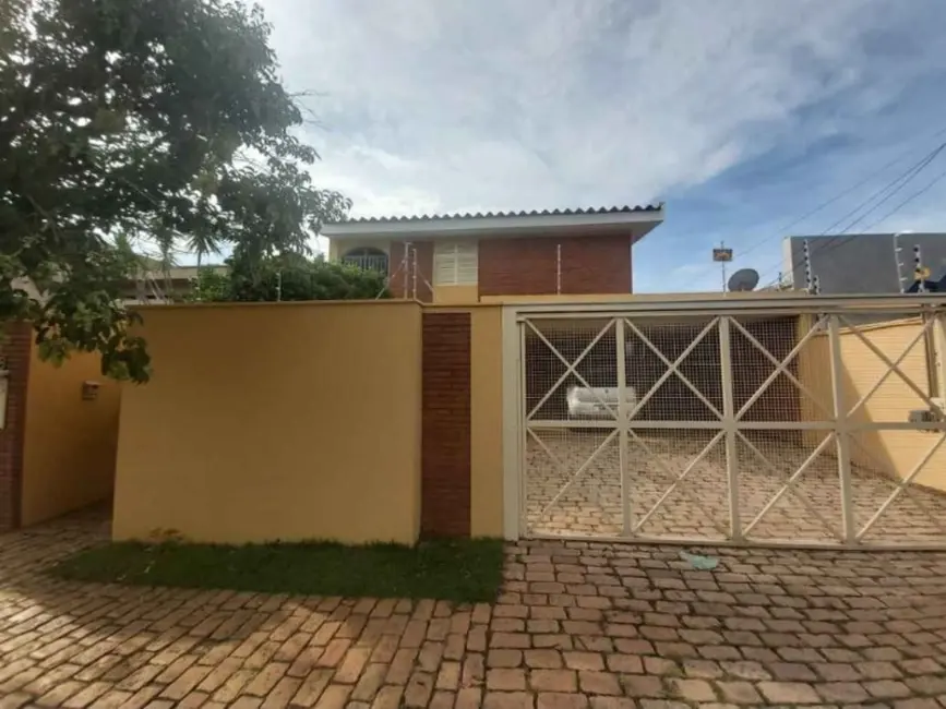 Foto 1 de Casa com 5 quartos à venda, 600m2 em Vila Harmonia, Araraquara - SP