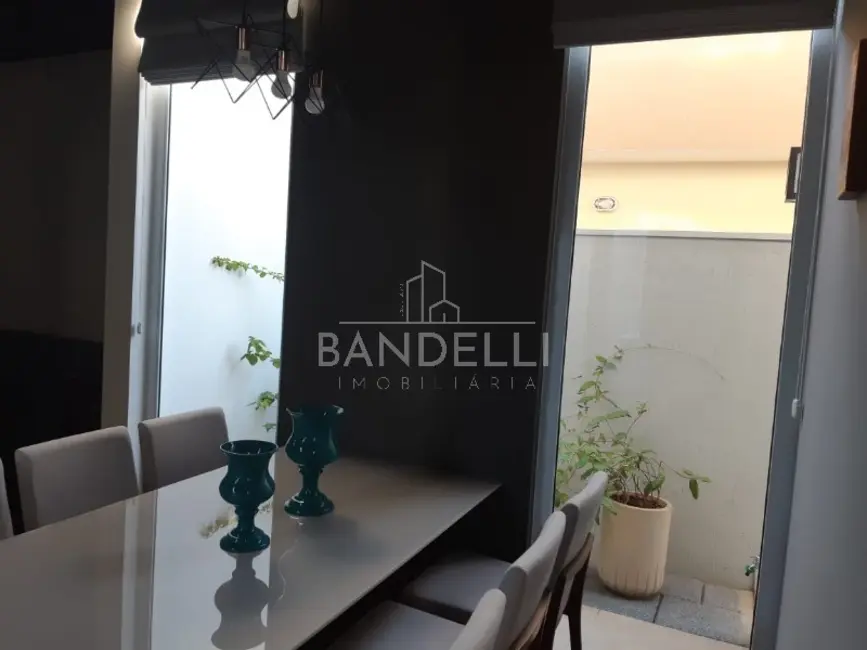 Casa com 3 quartos à venda, 350m2 em Residencial Cambuy, Araraquara - SP - imagem 8 Foto 8 de Casa com 3 quartos à venda, 350m2 em Residencial Cambuy, Araraquara - SP