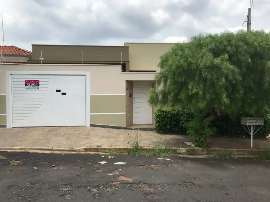 Foto 1 de Casa com 3 quartos à venda, 217m2 em Vila Harmonia, Araraquara - SP
